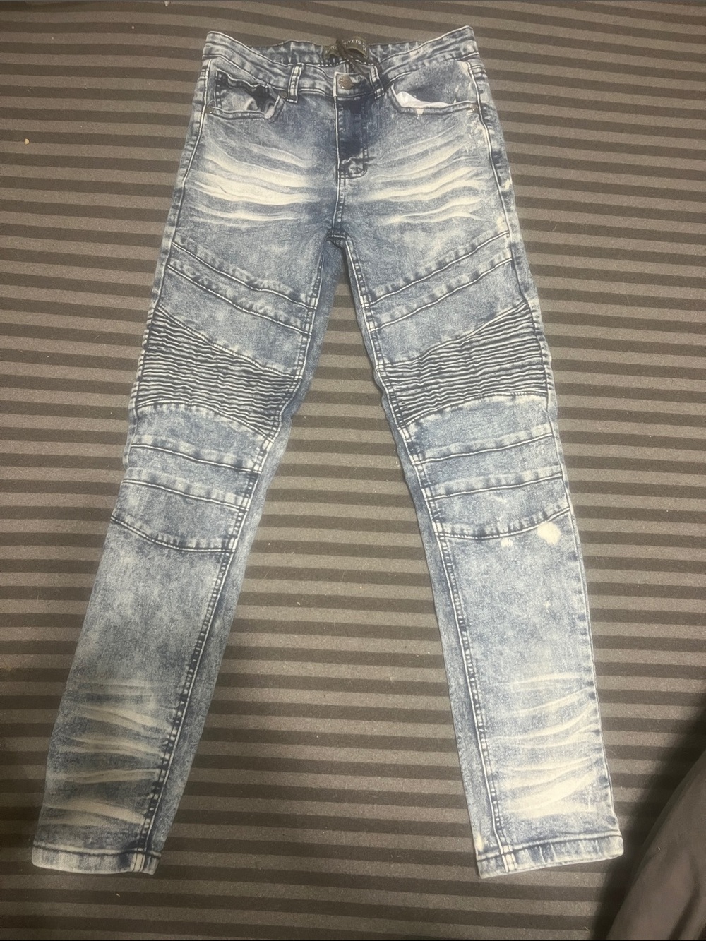 Boys Skinny Biker Jeans in Light Blue Acid Wash